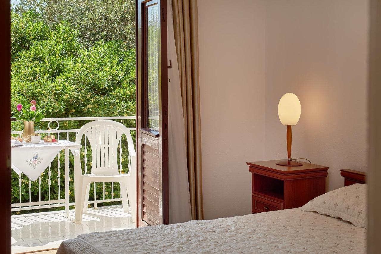 Apartmani Kuca U Maslinama Sveti Stefan Exteriér fotografie