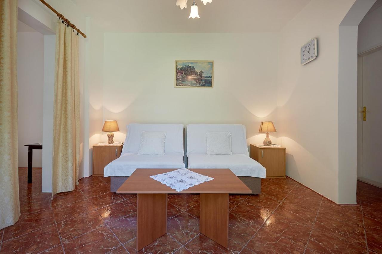 Apartmani Kuca U Maslinama Sveti Stefan Exteriér fotografie