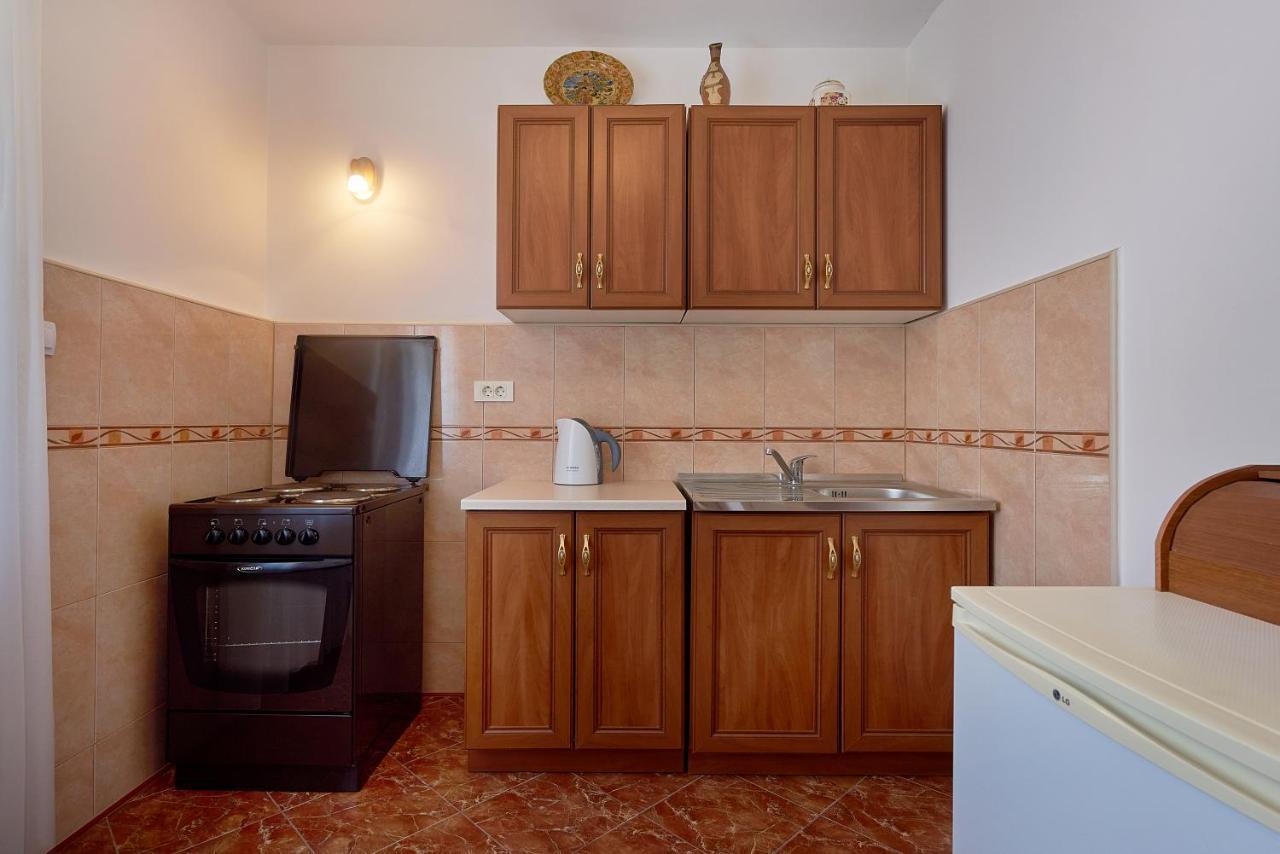 Apartmani Kuca U Maslinama Sveti Stefan Exteriér fotografie